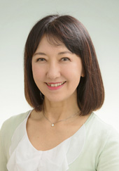 山田 栄子